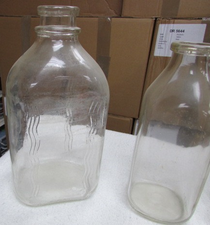 lot 66 image: Vintage Bottles