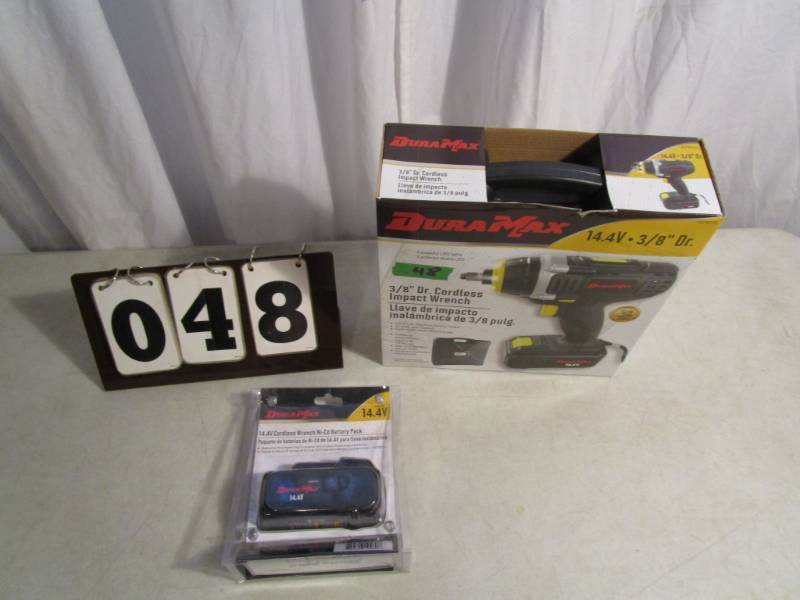 lot 48 image: DuraMax 38 Drive Cordless Impact Wrench
