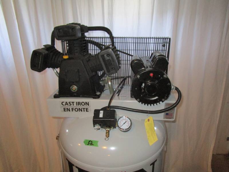 lot 52 image: Iron Horse 80 Gallon Air Compressor