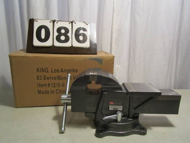 lot 86 image: King 5 Swivel Bench Multi-purpose Vise
