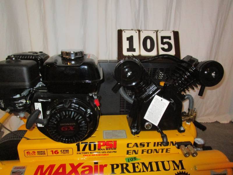 lot 105 image: Max Air Premium 10 Gallon Twin Tank Job Site Air Compressor - 6.5 hp