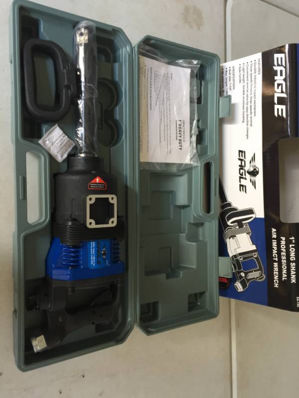lot 130 image: Eagle 1 Long Shank Professional Air Impact Wrench