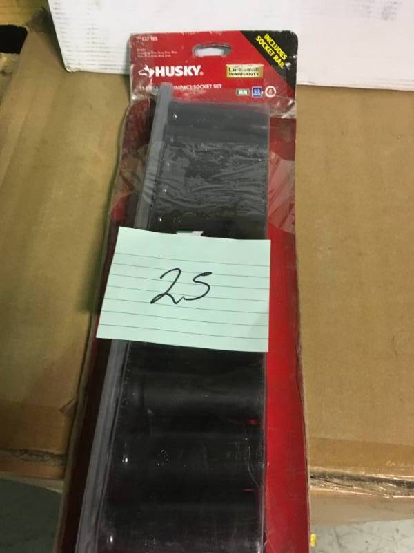 lot 25 image: Husky 12 in. Drive Deep Metric Impact Socket Set in good condition