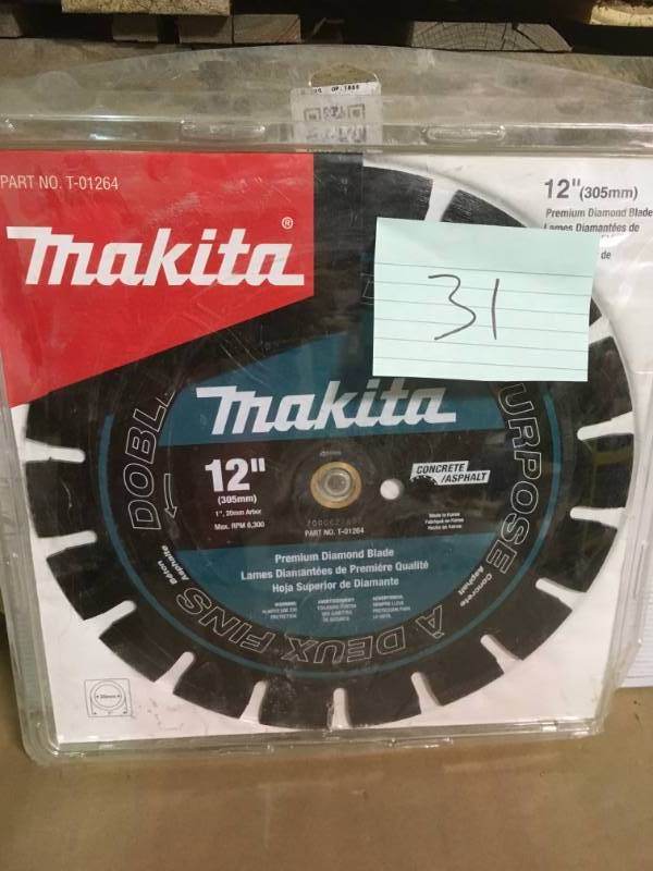 lot 31 image: Makita T-01264 12 in. Premium Segmented Dual Purpose Diamond Blade  in good condition