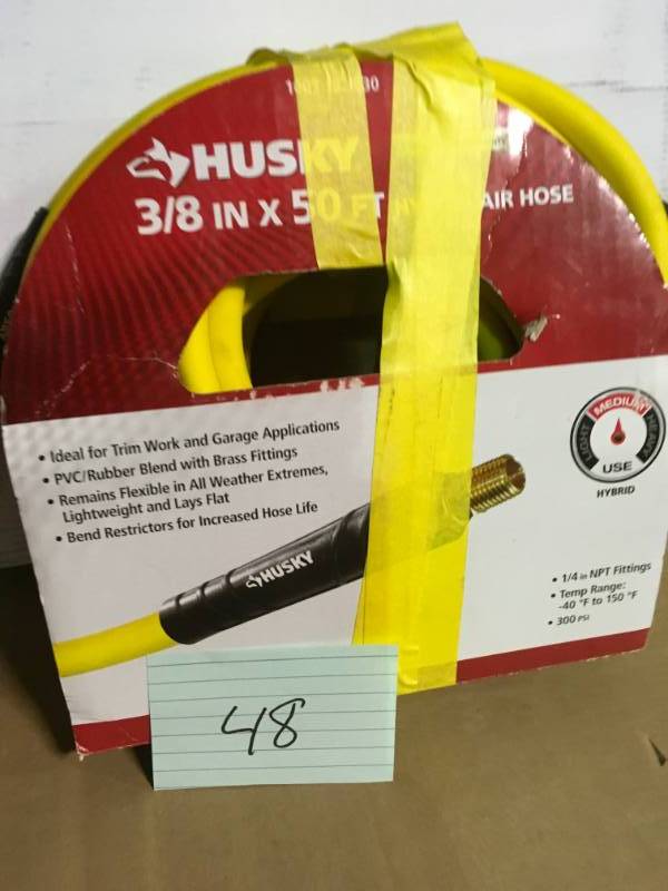 lot 48 image: Husky 38 in. x 50 ft. Hybrid Air Hose  in good condition