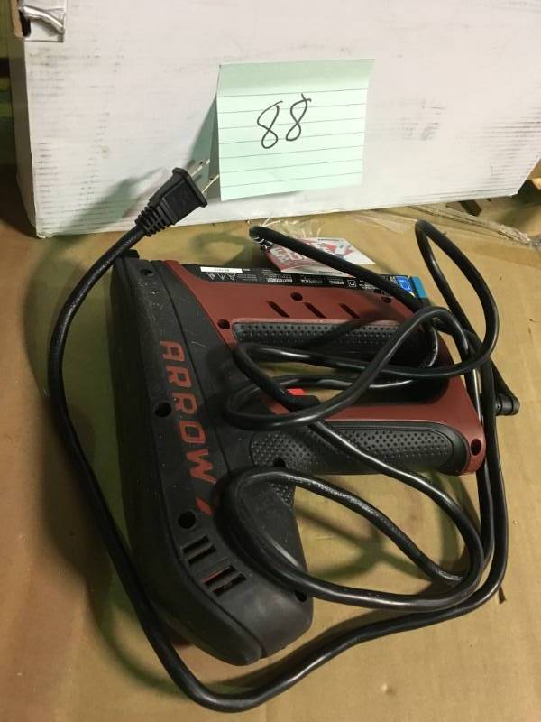 lot 88 image: Arrow Fastener 6 in. Electric Stapler and Brad Nailer in good condition