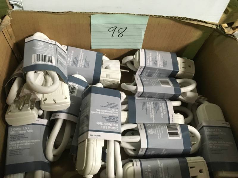 lot 98 image: 3-Outlet Mini Power Strip with 1.5 ft. Cord in good condition