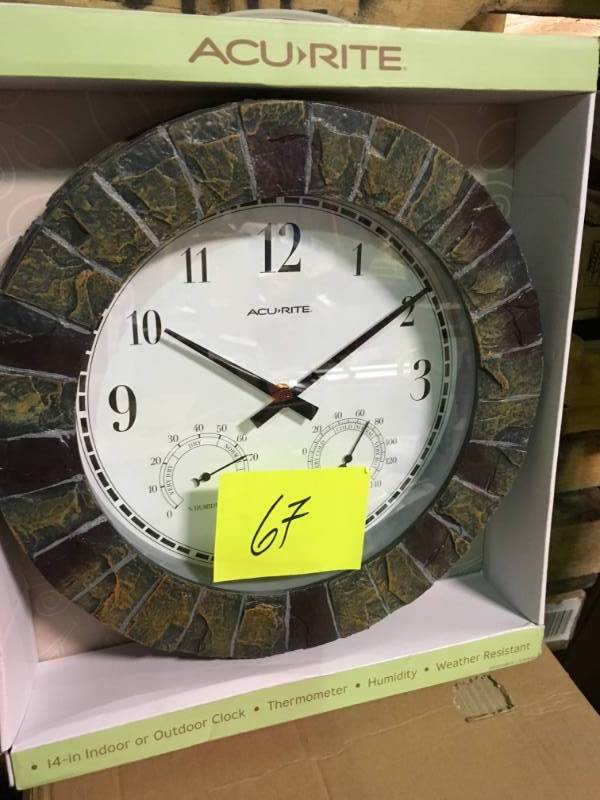 AcuRite 14 in. Faux Slate Wall Clock with Analog Thermometer and Hygrometer in good condition