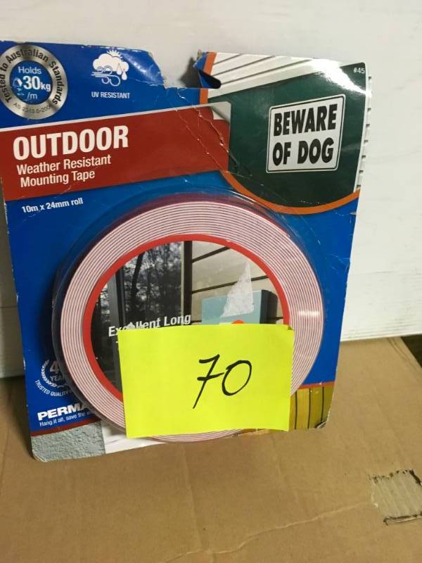 32.8 ft. x 0.94 in. Roll Outdoor Weather Resistant Mounting Tape in good condition
