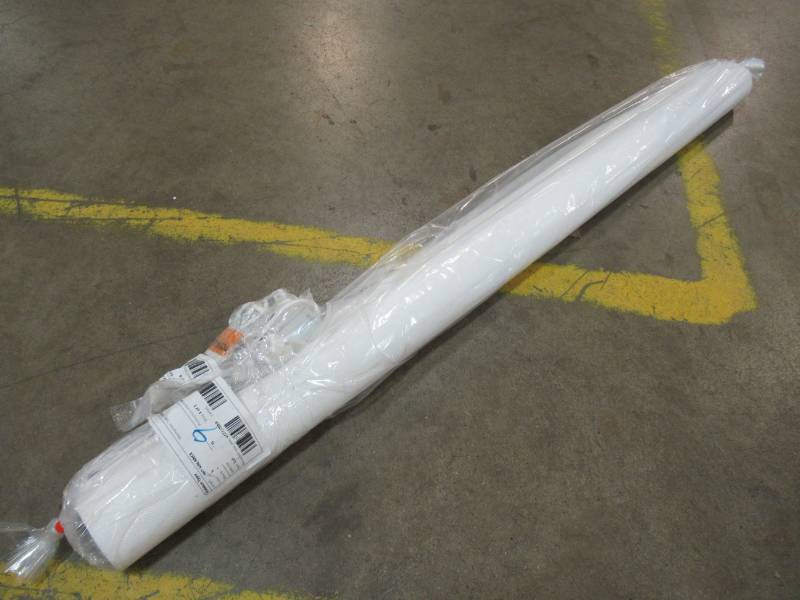 lot 83 image: 48 X 72 Chain Roller Shades  Fabric Drape, privacy blind in White