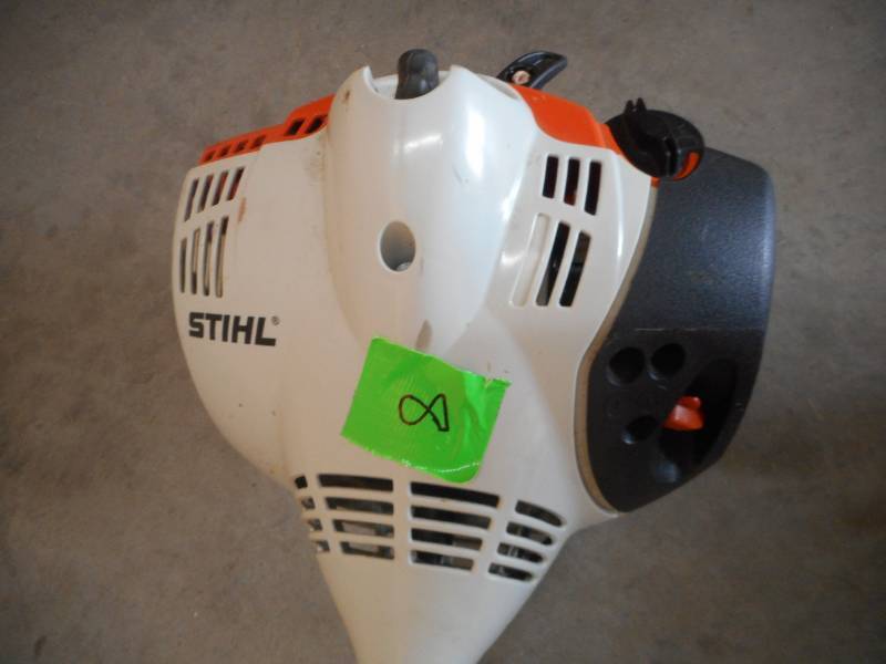 lot 8 image: Stihl Trimmer