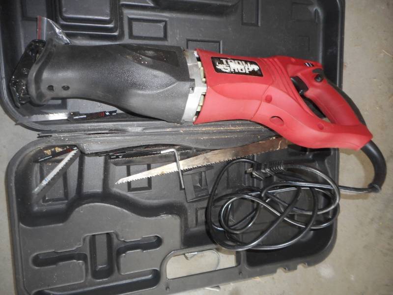 lot 22 image: Tool Shop Reciprocating Saw
