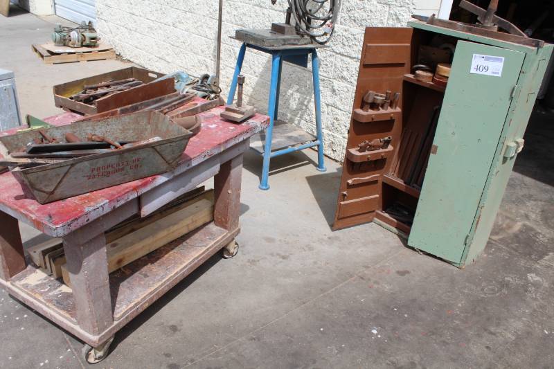 lot 409 image: 1903 Wood Lathe Attachments and Tools, Bits, Chucks, Wrenches and More
