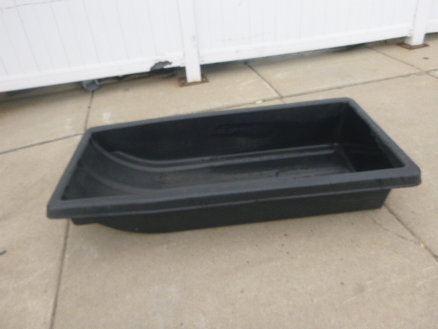 lot 22 image: Poly Plastic Sled