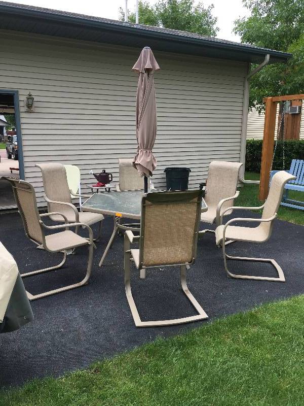 Patio Set W Umbrella & 6 Chairs