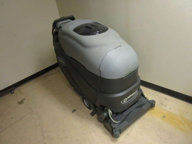 lot 301 image: NILFISK ADVANCE AQUAPLUS FLOOR CLEANER