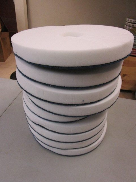 lot 313 image: NEW 14 BUFFER PADS