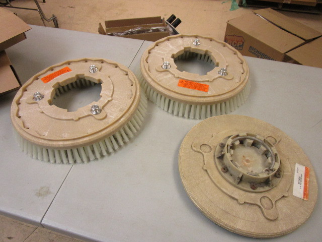 lot 331 image: TWO 14 BUFFER BRUSHES AND PAD HOLDER