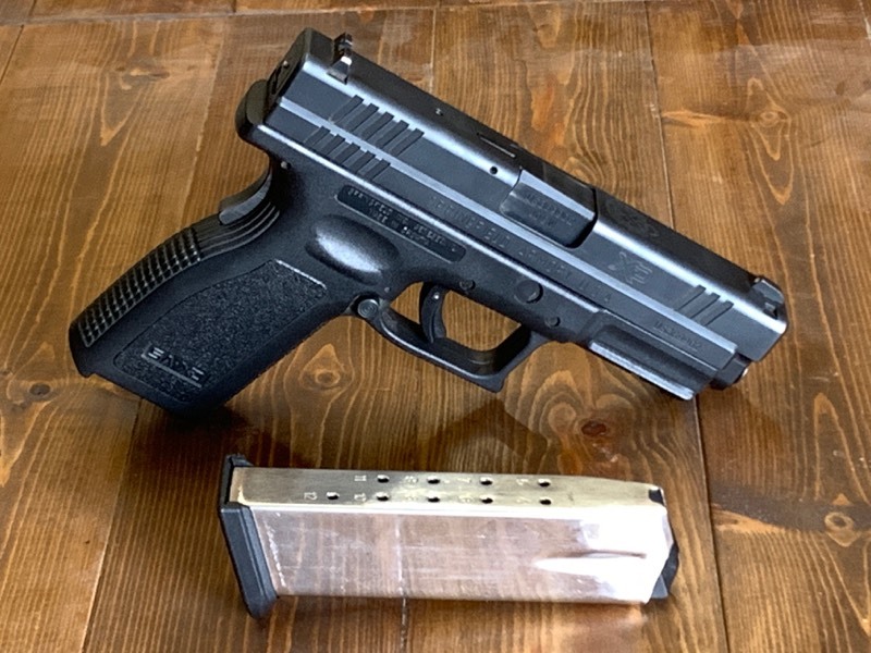 lot 18 image: Springfield Armory XD-40 Pistol