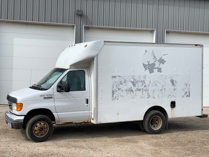 2006 Ford E.450 Box Van