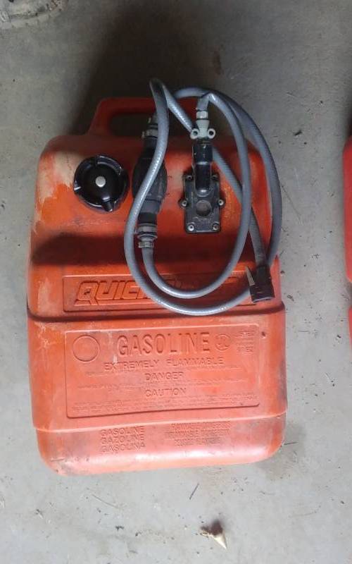 lot 5 image: Marine Gas Can With Hose