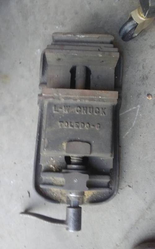 lot 14 image: Machinist Vise