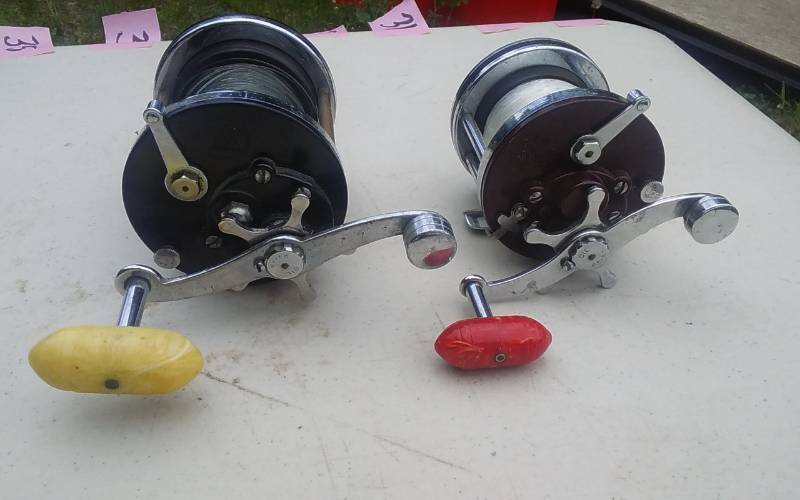 lot 32 image: 2-Fishing Reels