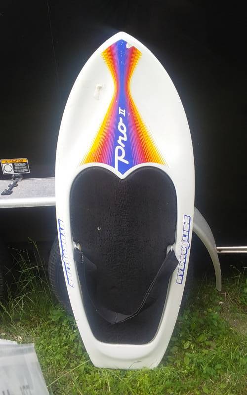 lot 44 image: Hydro-Slide Pro II Knee Board