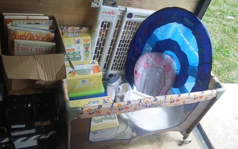lot 50 image: Lot Of Baby Items