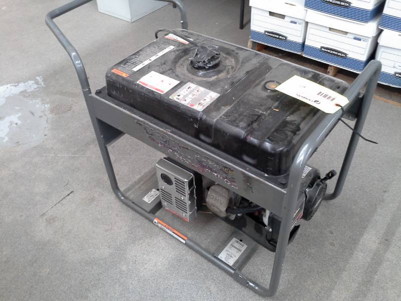 Briggs & Stratton Storm Responder 5500W Generator