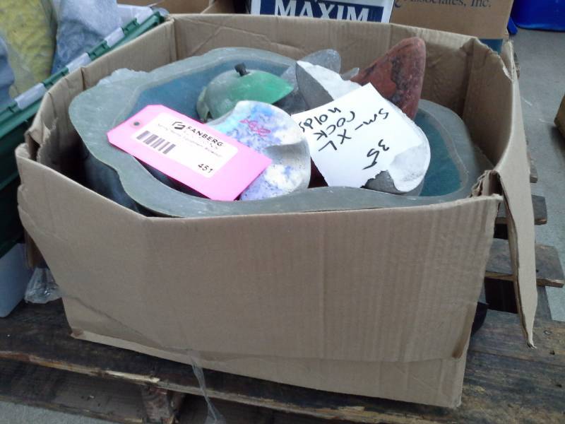 Lot of (35) Small-Extra Large Rock Climbing Holds