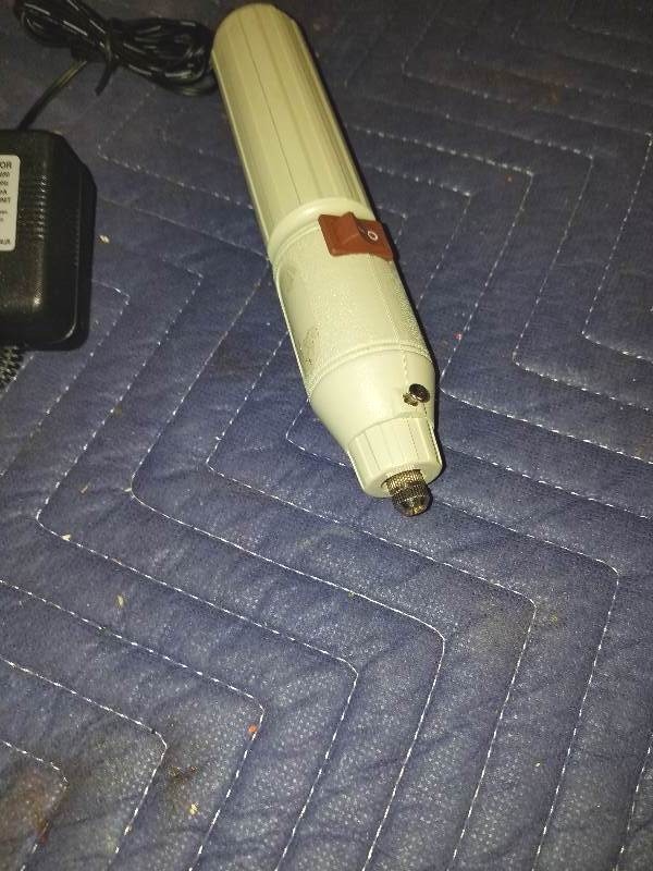 lot 28 image: Electric Rotary Tool