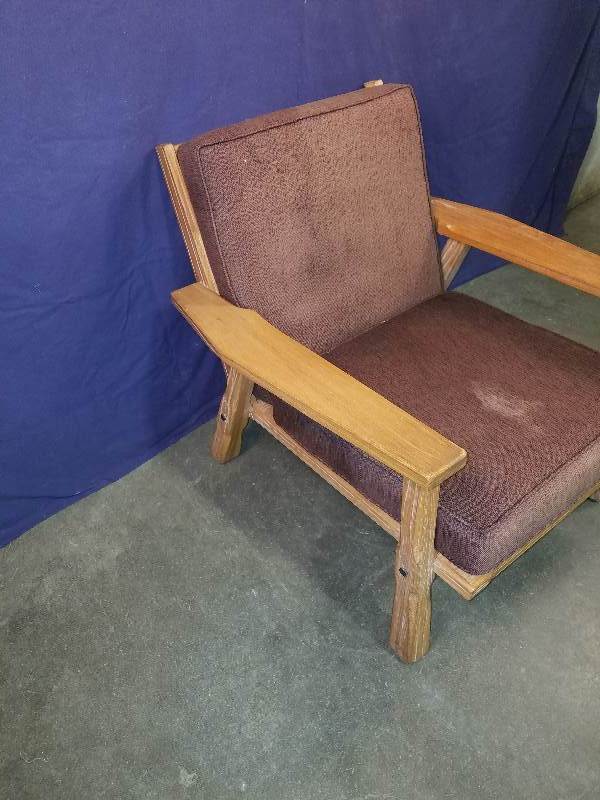 lot 40 image: Heavy Wooden Chair