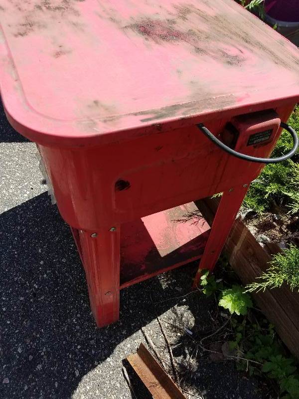 lot 2 image: Parts Washer