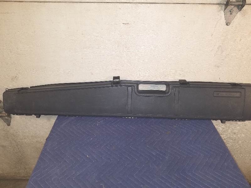 lot 50 image: Gun Case