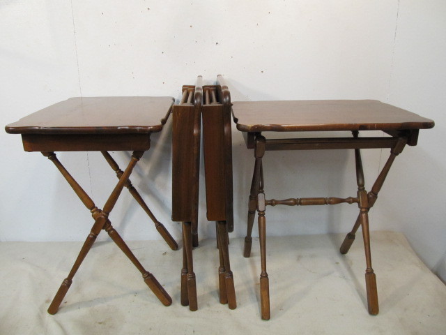 lot 46 image: Set of 4 Matching ETHAN ALLEN Folding Wooden Tray Tables