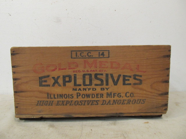 lot 47 image: Antique Wooden GOLD MEDAL Explosives Dynamite Crate