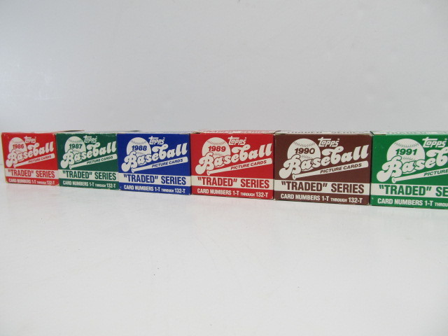lot 144 image: 1986-91 Topps Traded Baseball Card Sets