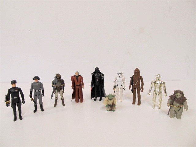 lot 236 image: NICE Lot of 10 Original Vintage 1970s to Early 80s STAR WARS Action Figures #3