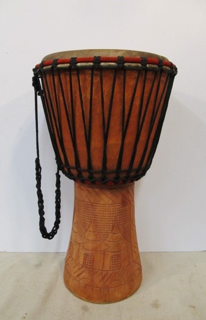 lot 239 image: Large Vintage Carved Wooden African Drum