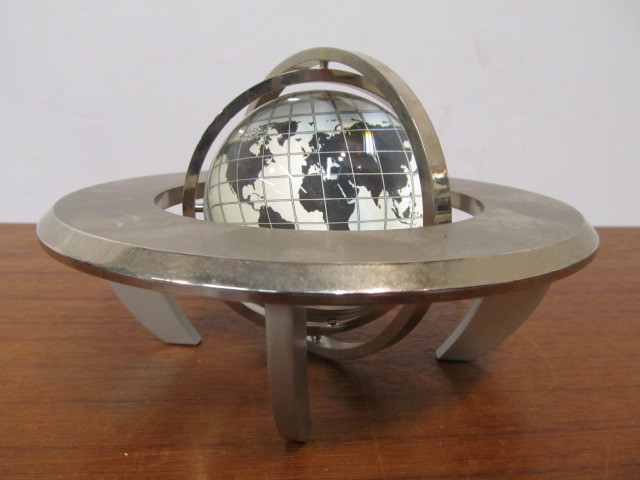 lot 241 image: LEVENGER Dual Time Zone Chrome Desk Clock