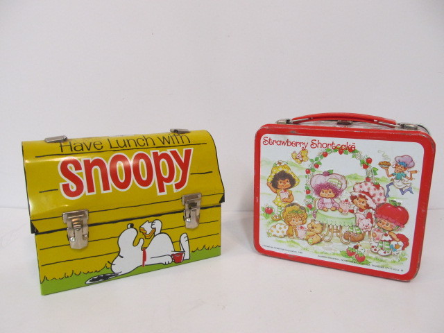 lot 184 image: 2 Vintage Metal Lunch Boxes