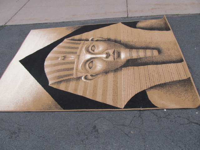 lot 333 image: Egyptian Pharaoh RAMA Collection Area Rug