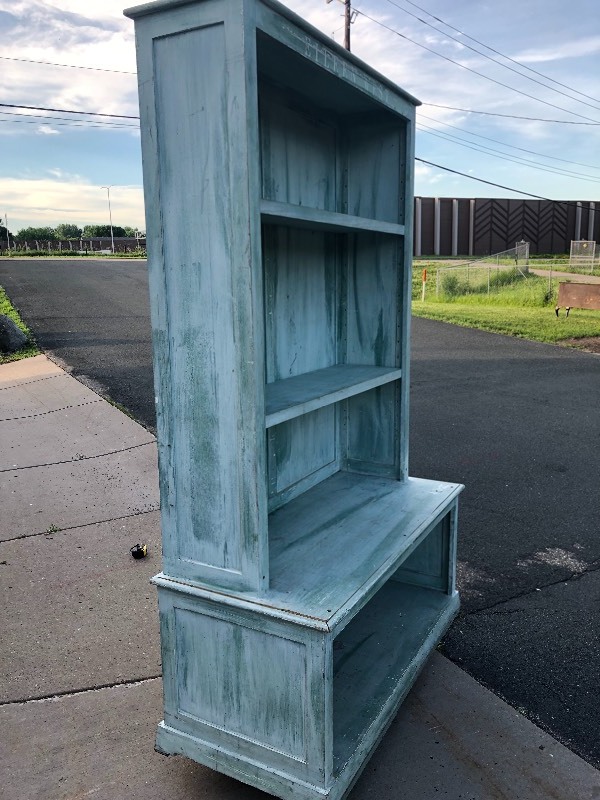 lot 343 image: Large Painted EntryMud Room Cabinet