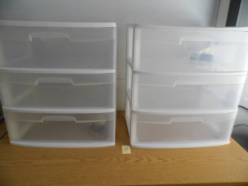 Lot of 2 - 3 Drawer Sterilite Cubes