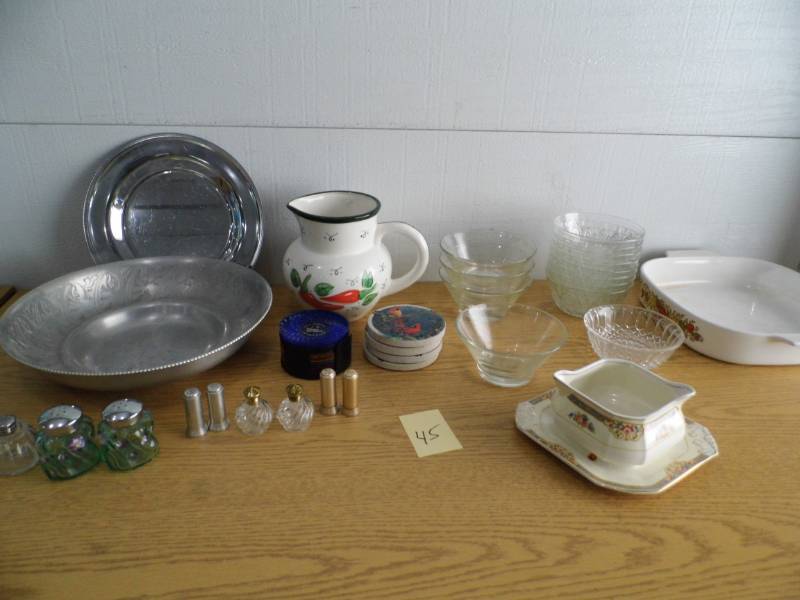 Glassware - S&P Shakers