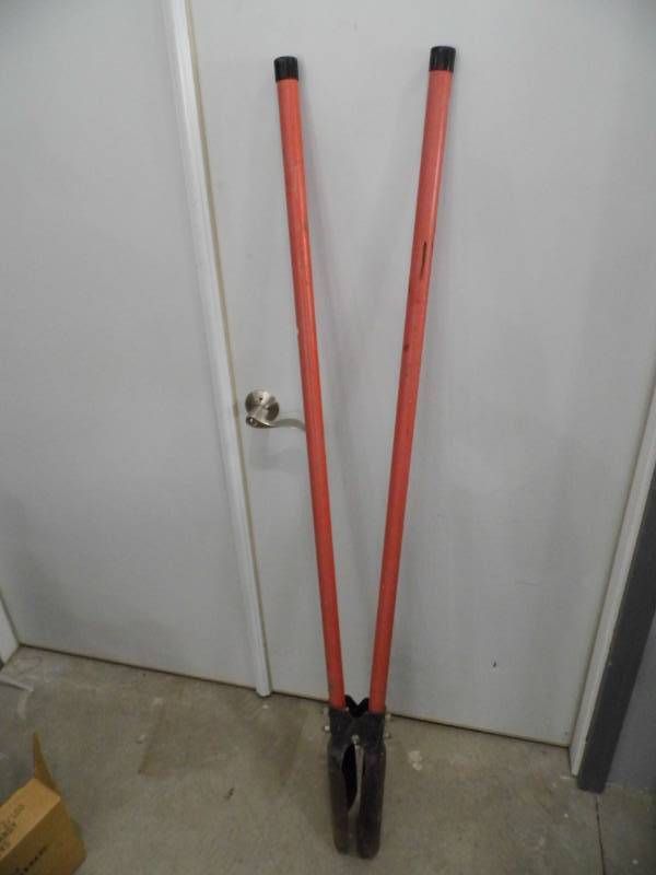 Post Hole Digger