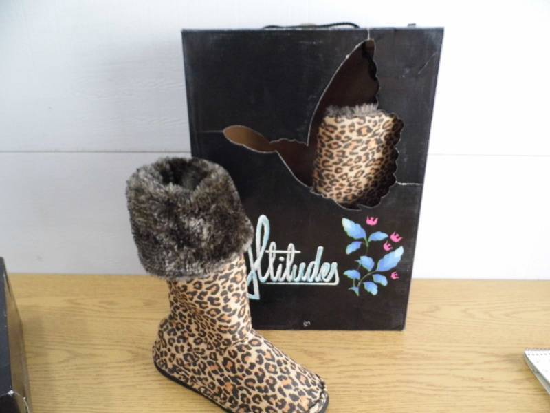 CicciBella Slipper  Boots