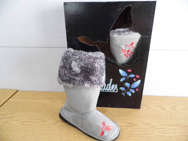 CicciBella Slipper  Boots