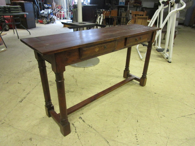 lot 407 image: SOLID WOOD SIDEBOARD TABLE